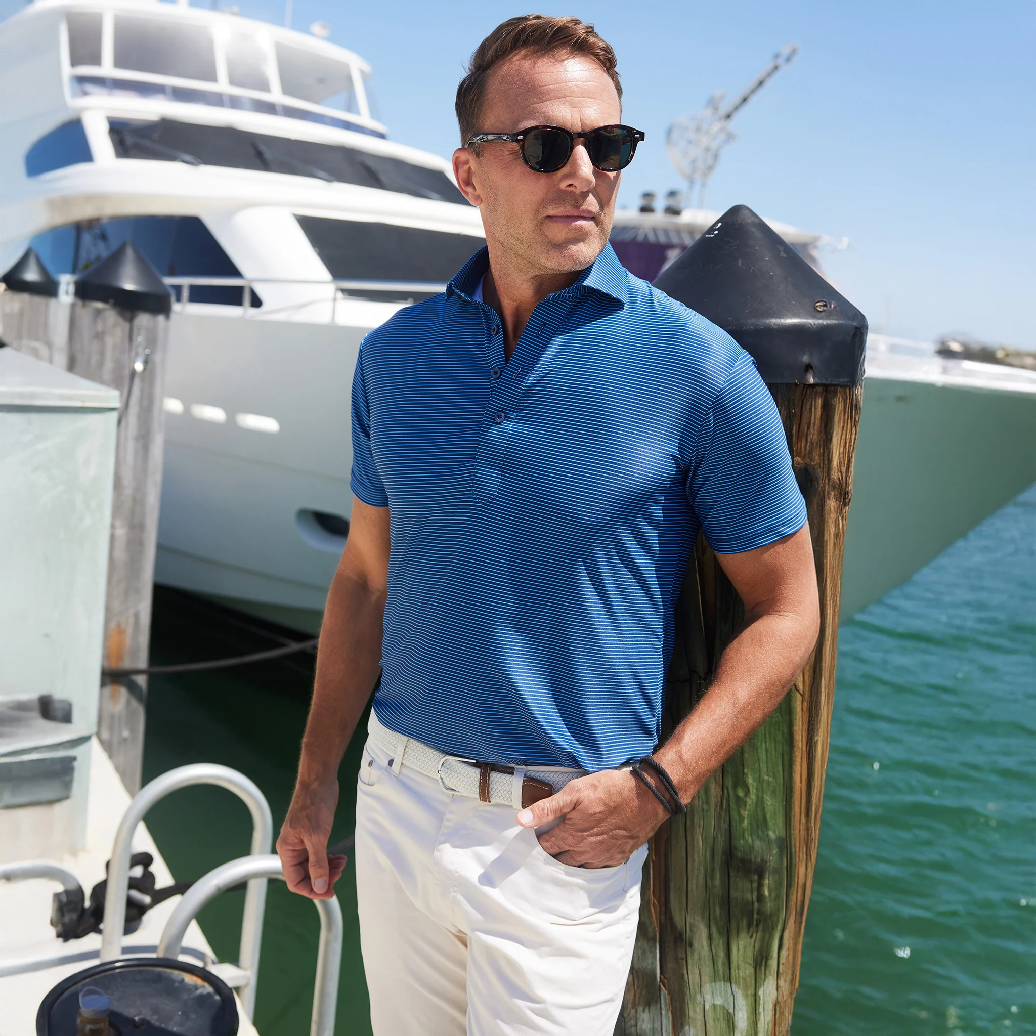 1602-featherweight-flex-polo-woodmont-4.webp Featherweight Flex Polo Woodmont