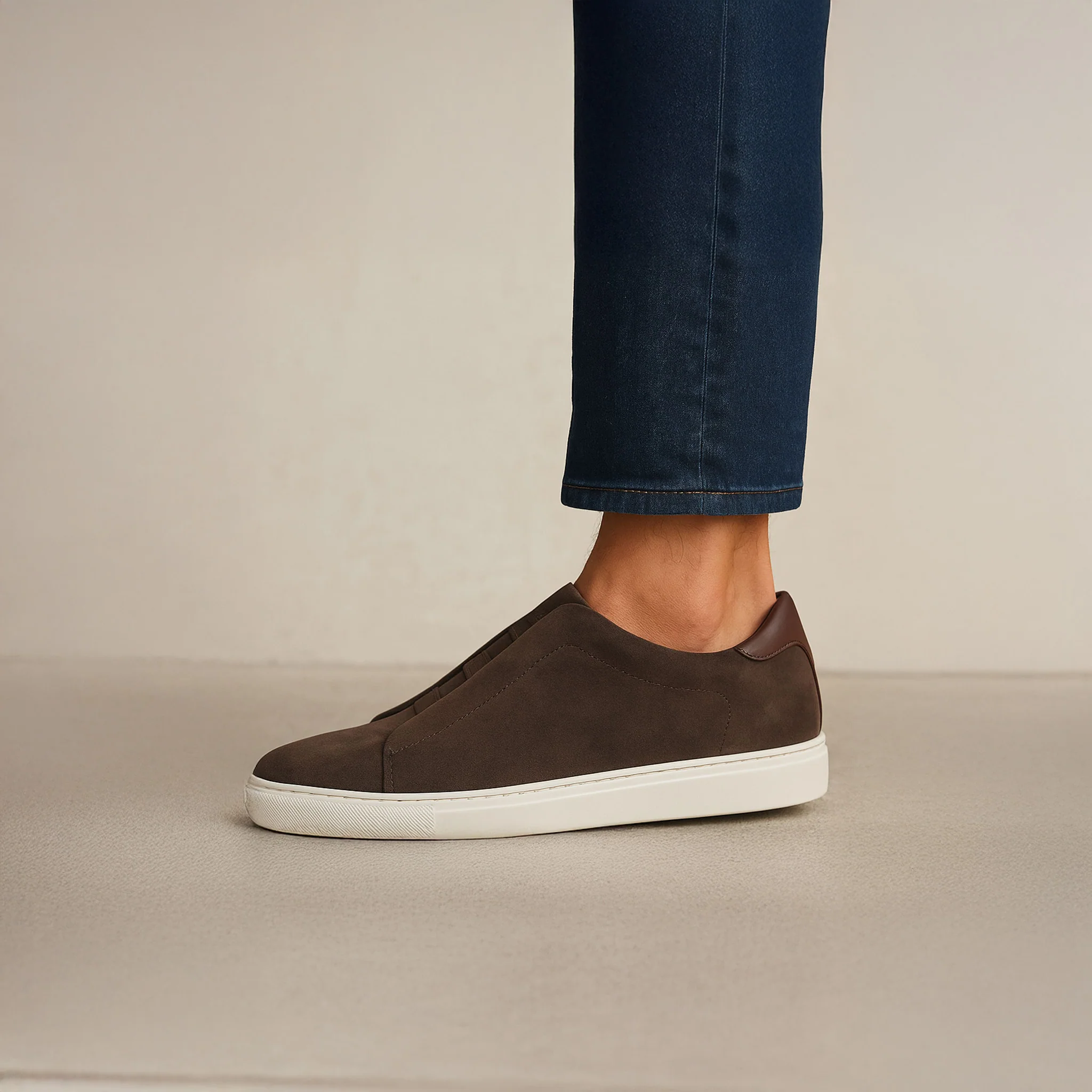 255-sorrento-sneaker-brown-suede-1.webp Sorrento Sneaker Brown Suede